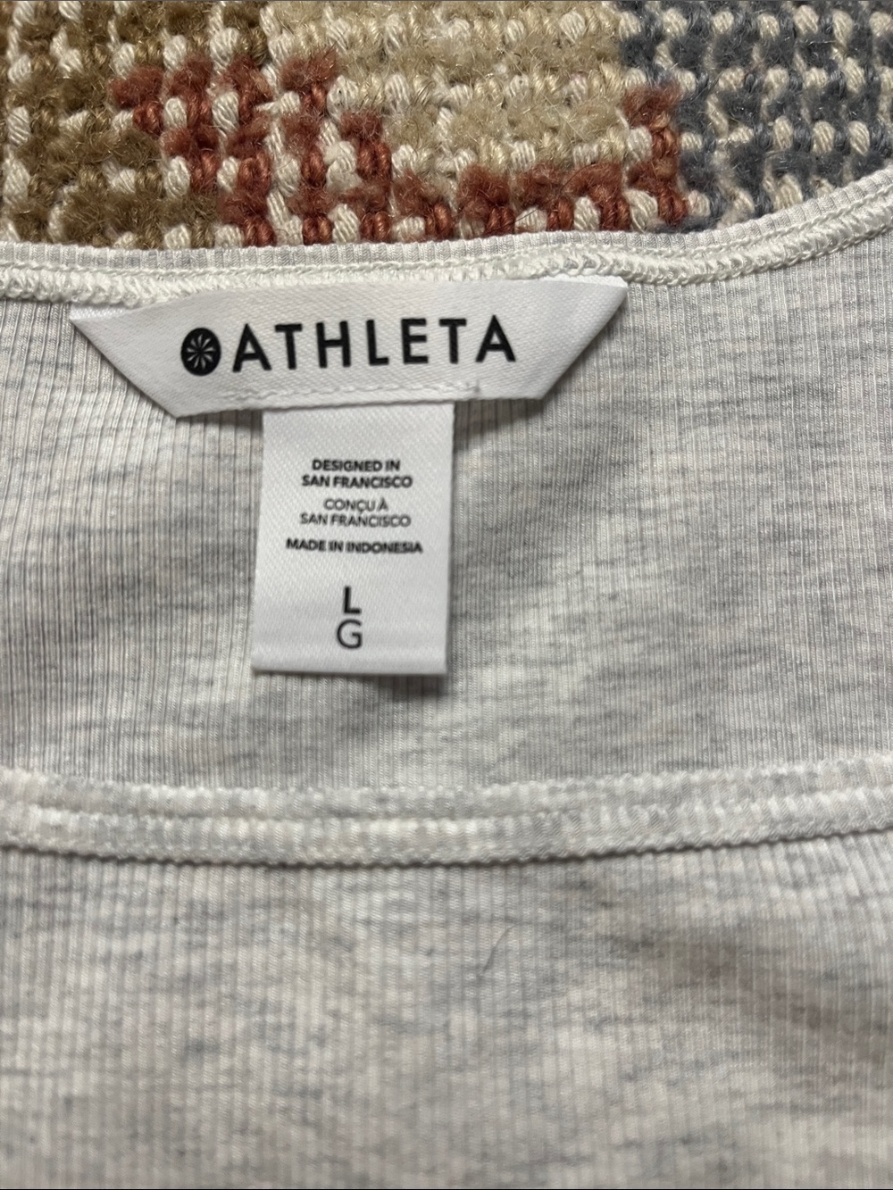 Athleta Ribbed Tank Top Size L Gray Heather Scoop Neck Cropped Stretch Workout - Picture 4 of 6